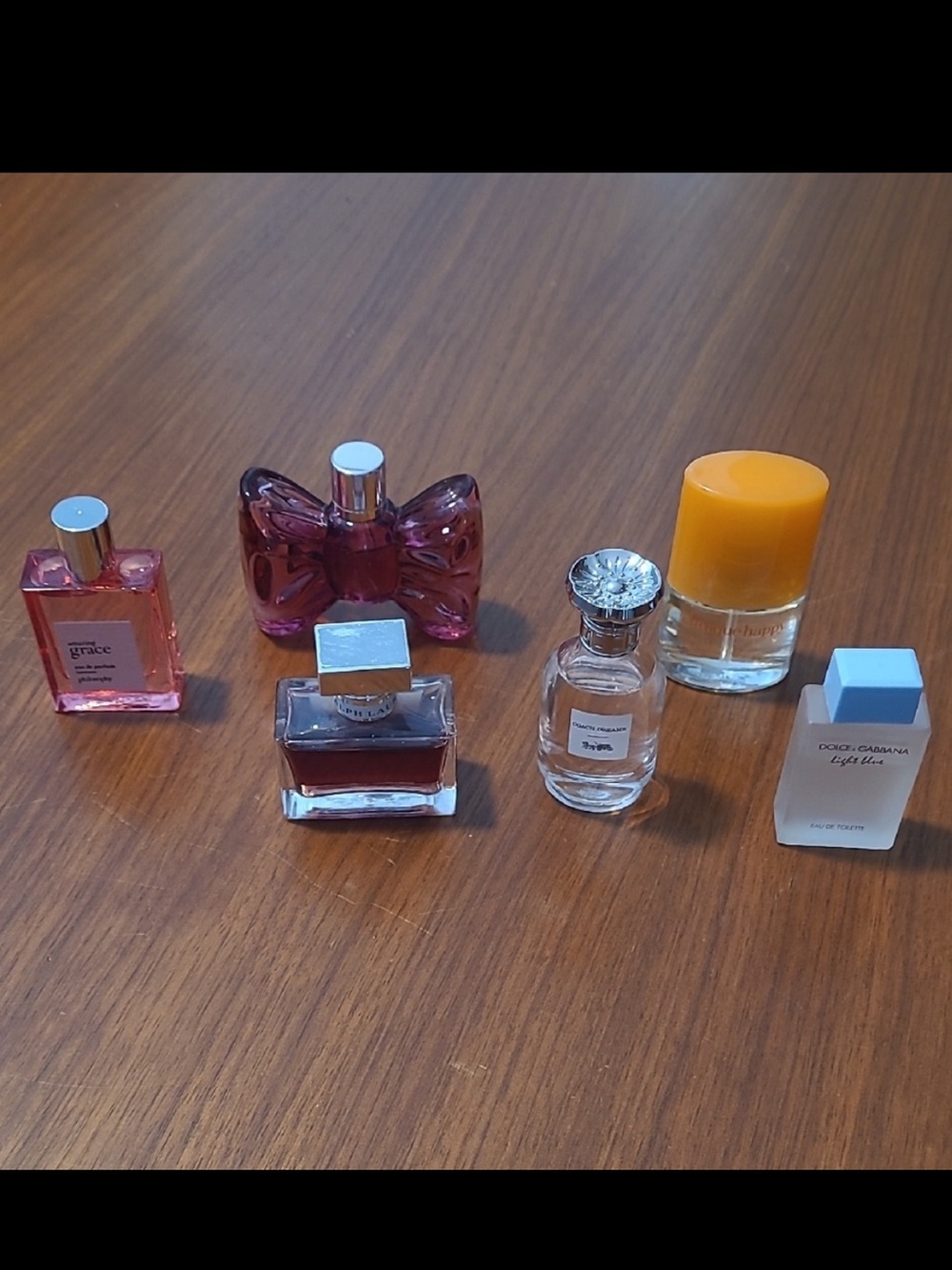 Assorted Women's high end Mini Perfume Set No boxes